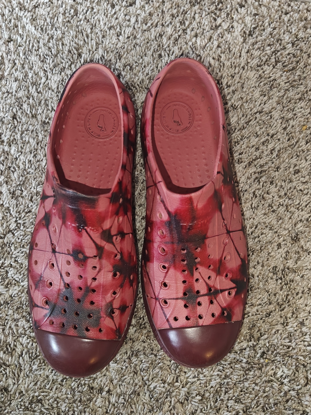 Native Jefferson Slip-On Sneakers Marble Burgundy Size 3 Youth Unisex - Picture 6 of 7